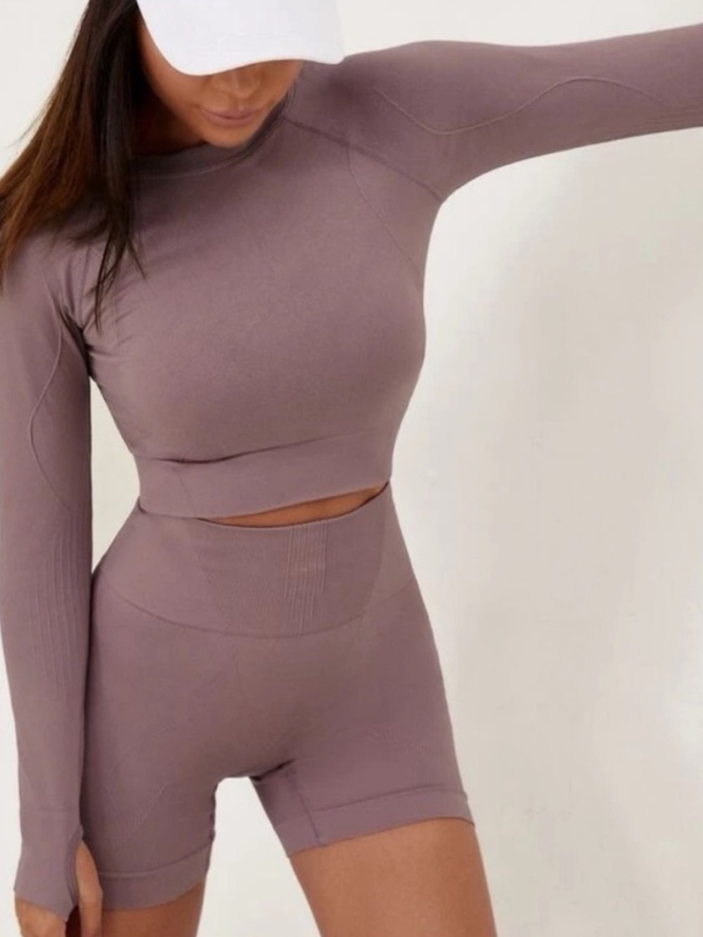 Seamless Long-Sleeve Crop Top & High-Waist Biker Short Set - Mauve